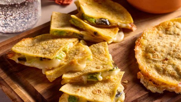 How to Make Cheese Quesadillas In 2 Minutes