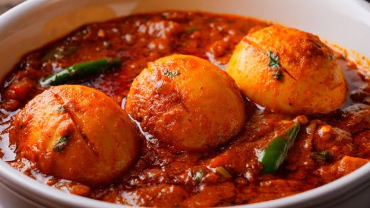 Quick & Tasty Egg Curry In Just 35 Minutes