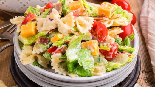 The Best BLT Pasta Salad You’ll Ever Try