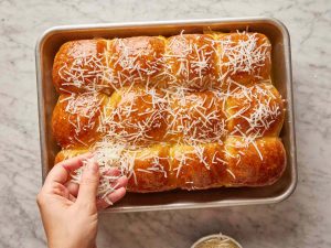 Holiday Appetizer Sliders Everyone Will Love