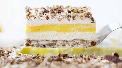 Love This Lemon Lush Dessert Forever