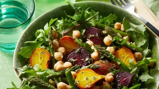 Love This Fresh Dandelion Salad Recipe Right Now